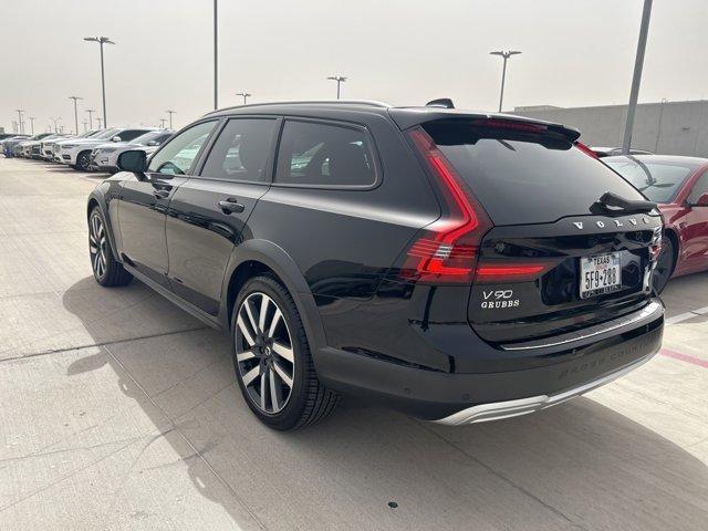 new 2025 Volvo V90 Cross Country car, priced at $59,850