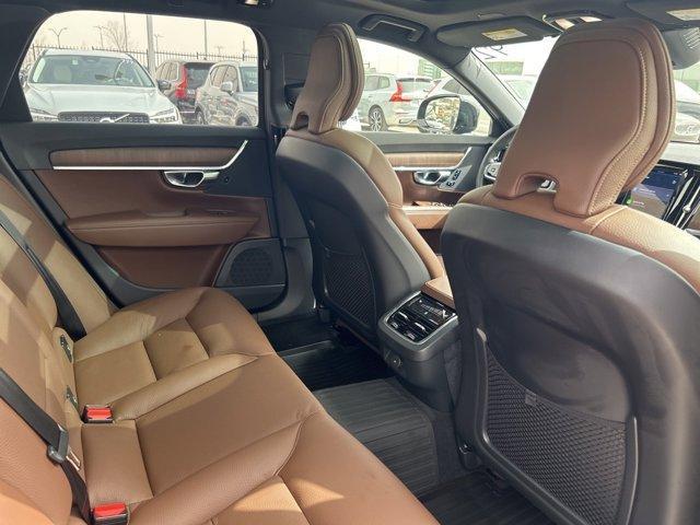 new 2025 Volvo V90 Cross Country car, priced at $59,850