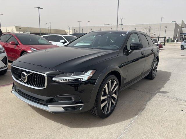 new 2025 Volvo V90 Cross Country car, priced at $59,850