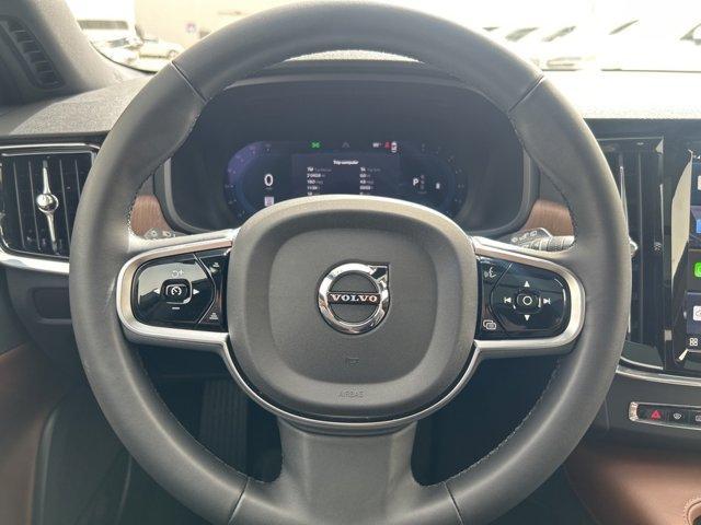 new 2025 Volvo V90 Cross Country car, priced at $59,850