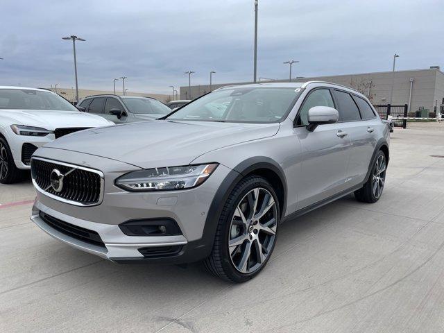 new 2025 Volvo V90 Cross Country car, priced at $65,981