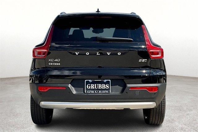 new 2025 Volvo XC40 car, priced at $51,015