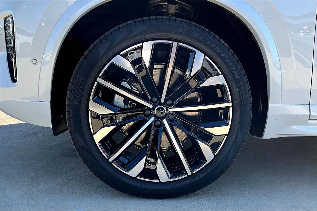 new 2026 Volvo XC90 car, priced at $83,030