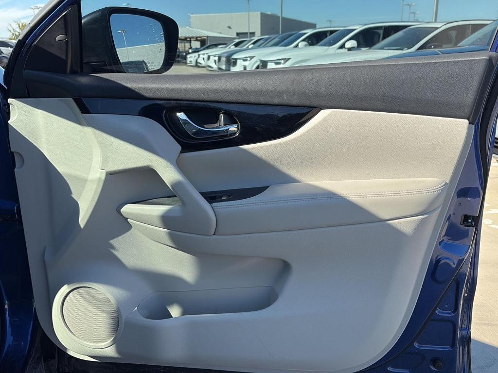 used 2018 Nissan Rogue Sport car, priced at $13,350