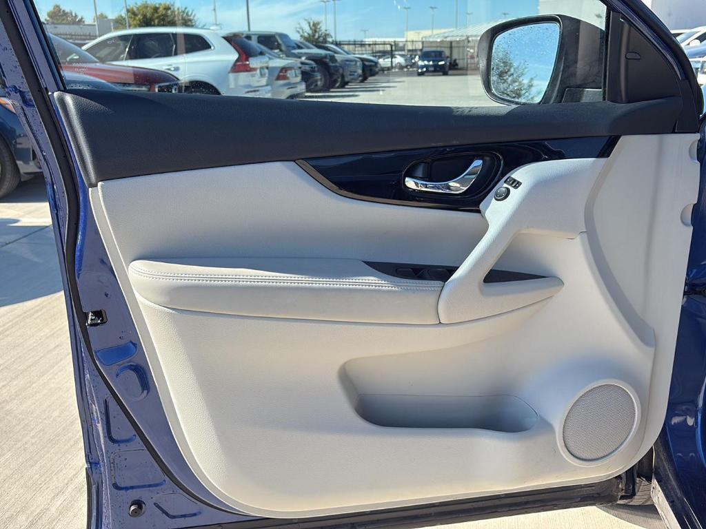 used 2018 Nissan Rogue Sport car, priced at $13,350