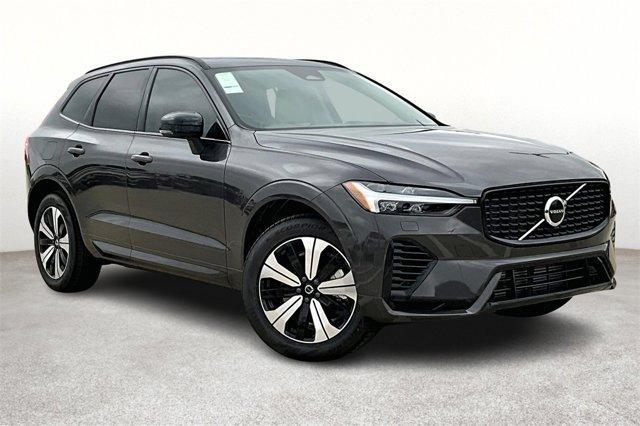 new 2025 Volvo XC60 Plug-In Hybrid car, priced at $62,075