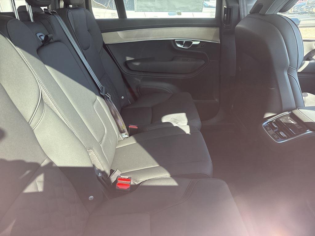 new 2025 Volvo XC90 car, priced at $65,895
