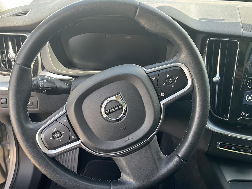 used 2020 Volvo XC60 car, priced at $23,000