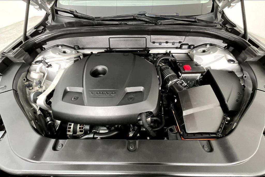 used 2020 Volvo XC60 car, priced at $23,000