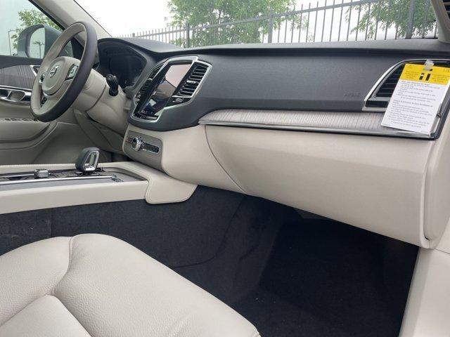 new 2025 Volvo XC90 car, priced at $67,265