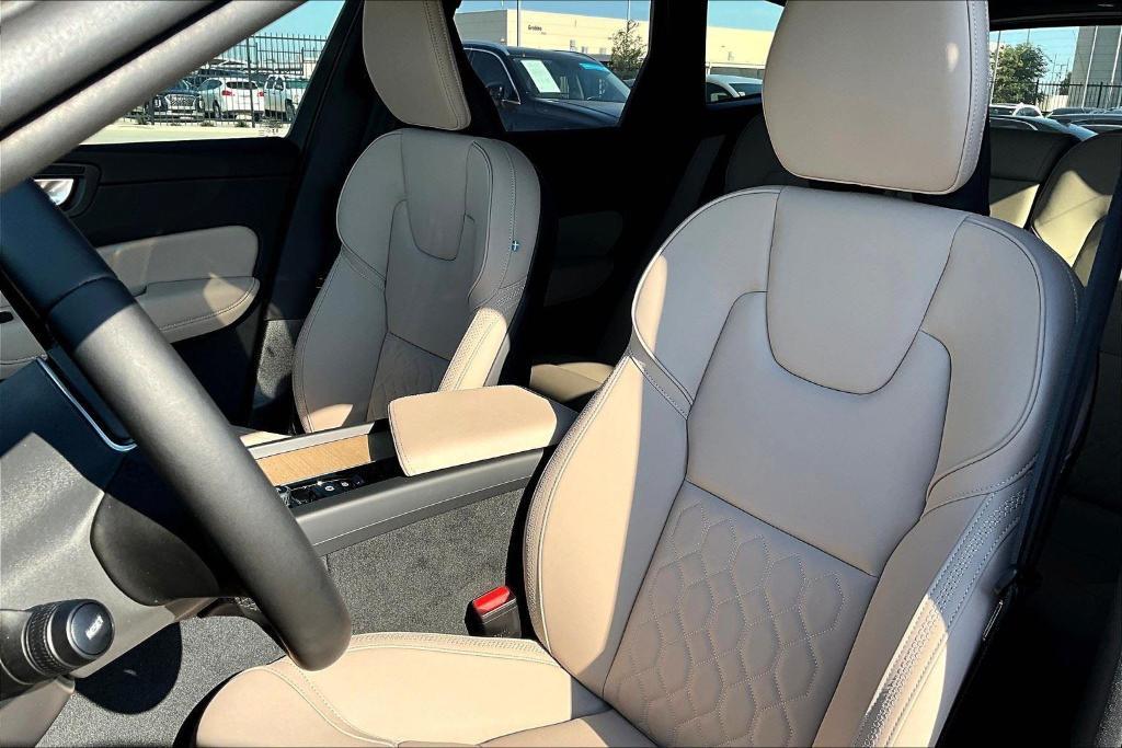 new 2026 Volvo XC60 car, priced at $58,505