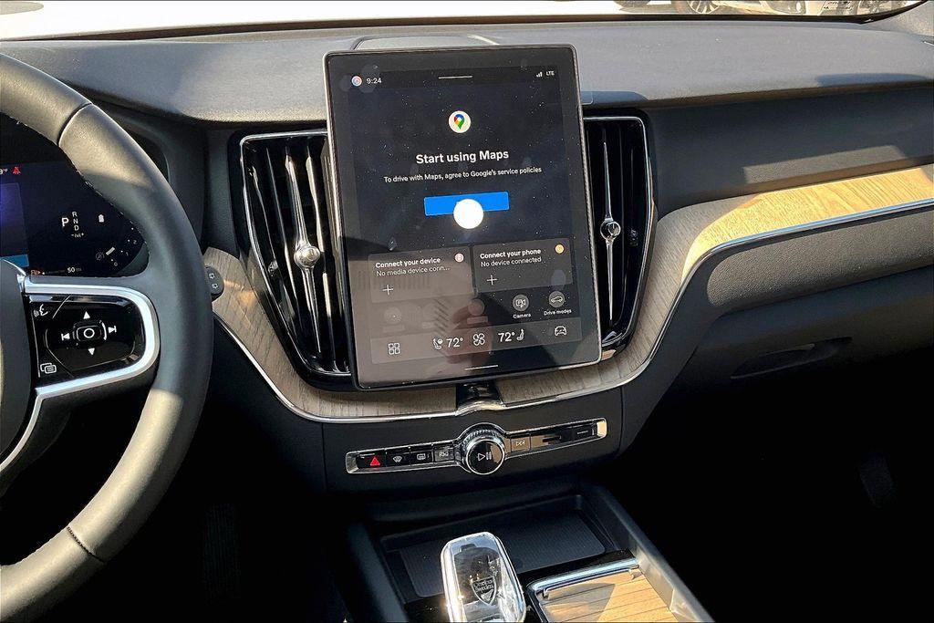 new 2026 Volvo XC60 car, priced at $58,505