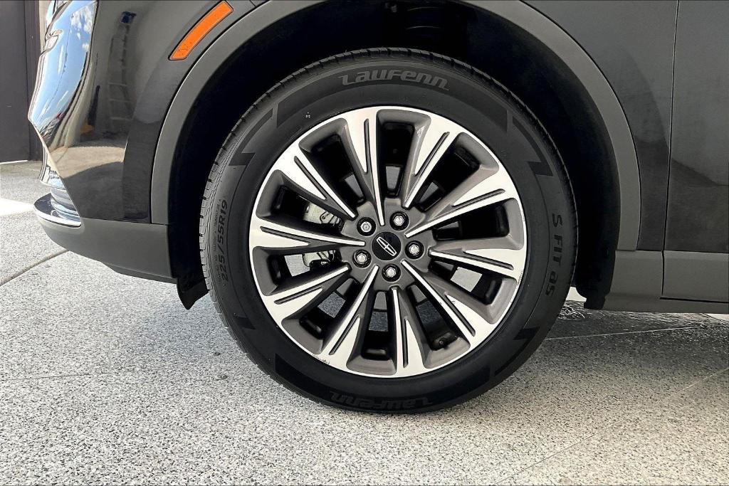used 2022 Lincoln Corsair car, priced at $30,888