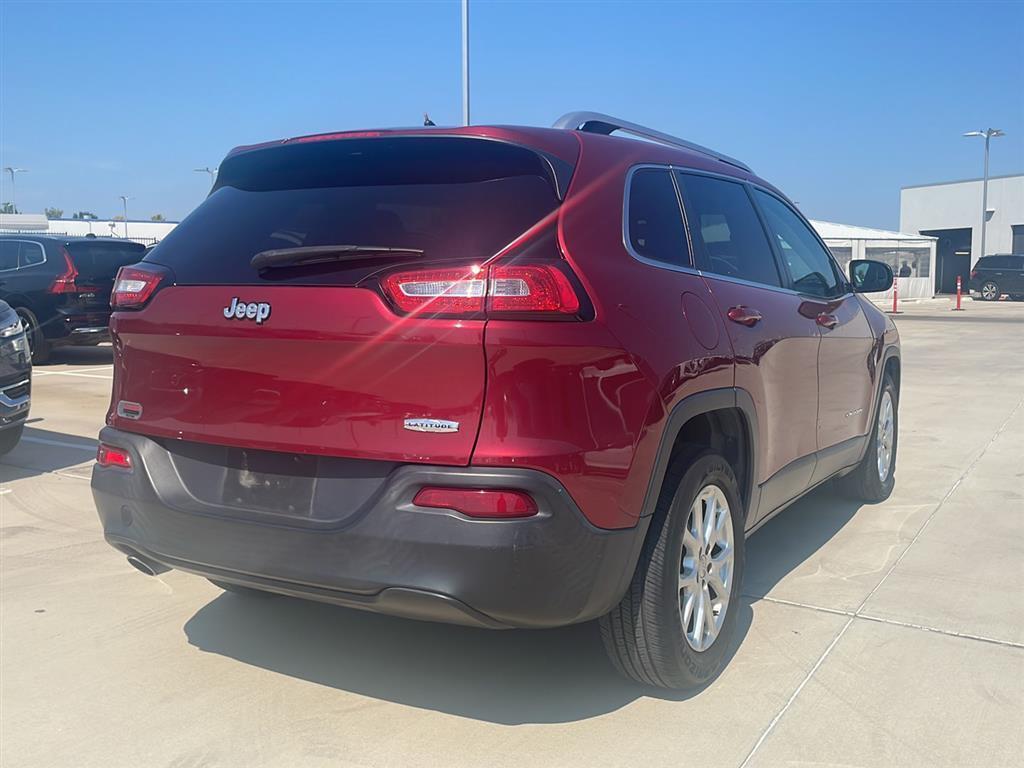 used 2014 Jeep Cherokee car, priced at $8,500