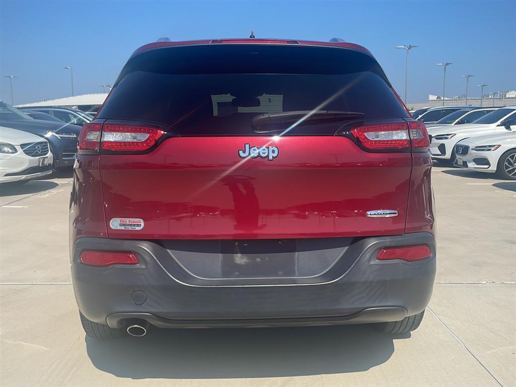used 2014 Jeep Cherokee car, priced at $8,500