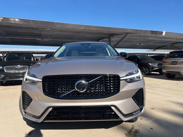 new 2025 Volvo XC60 car, priced at $54,585