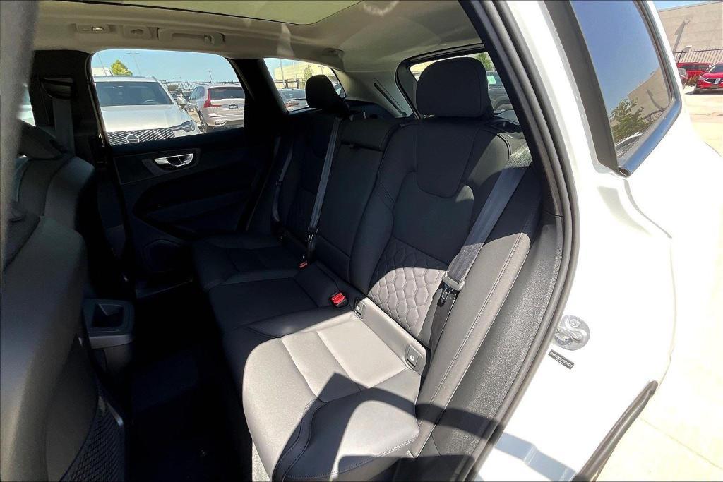 new 2026 Volvo XC60 car, priced at $58,785