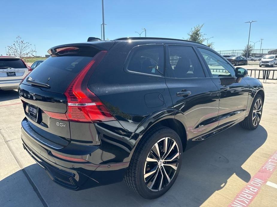 new 2025 Volvo XC60 car, priced at $54,585