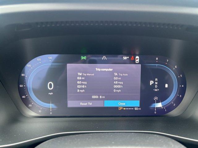 new 2025 Volvo XC40 car, priced at $45,395