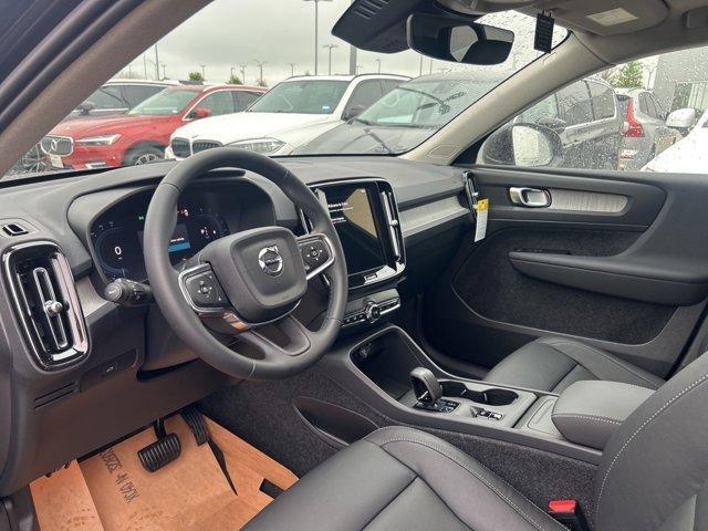new 2025 Volvo XC40 car, priced at $45,395