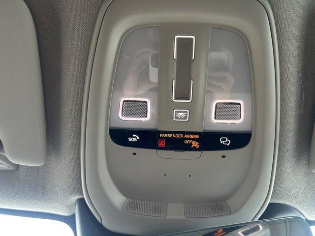 new 2025 Volvo XC40 car, priced at $45,395
