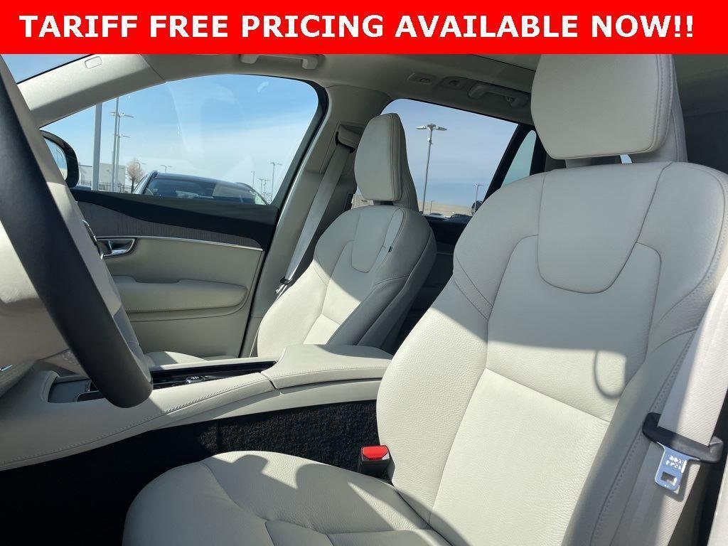 new 2025 Volvo XC90 car, priced at $67,265