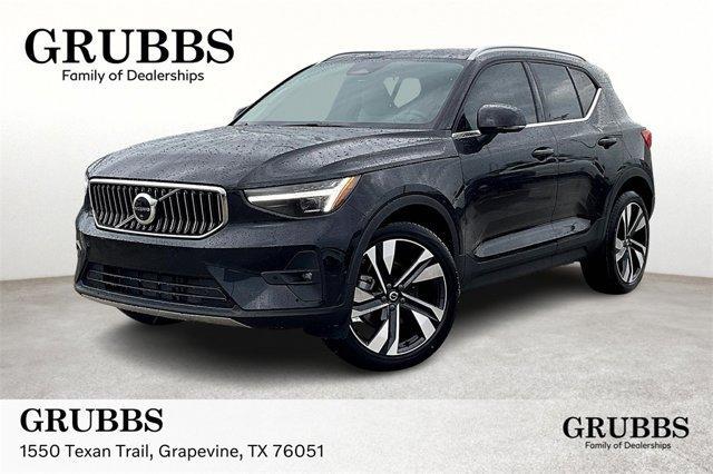 new 2025 Volvo XC40 car, priced at $51,015