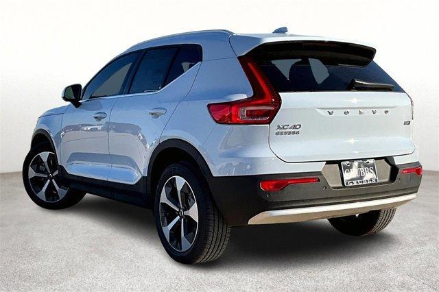 new 2025 Volvo XC40 car, priced at $46,795