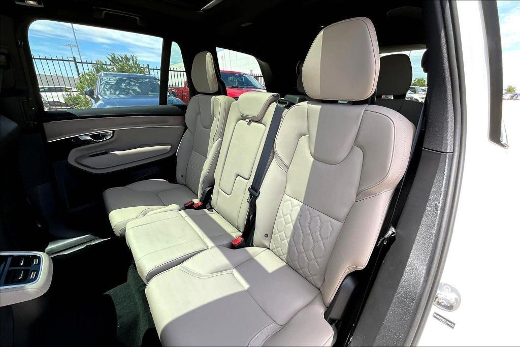 new 2026 Volvo XC90 car, priced at $72,625
