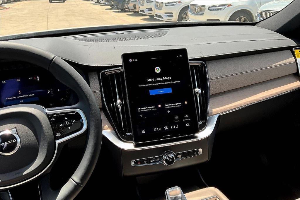 new 2026 Volvo XC90 car, priced at $72,625