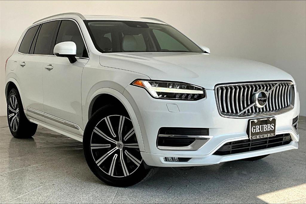 used 2020 Volvo XC90 car, priced at $25,500