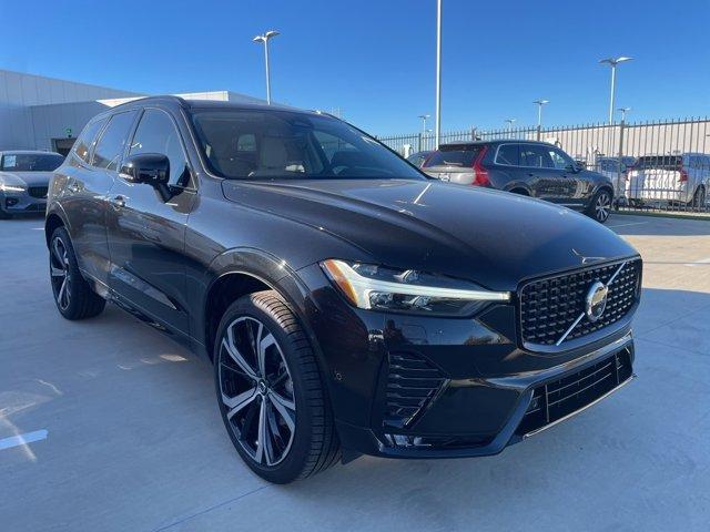 new 2025 Volvo XC60 car, priced at $59,995