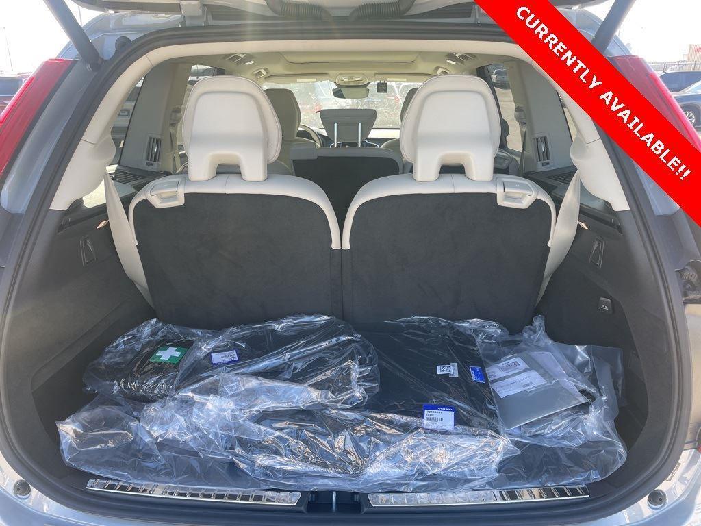 new 2025 Volvo XC90 car, priced at $67,265