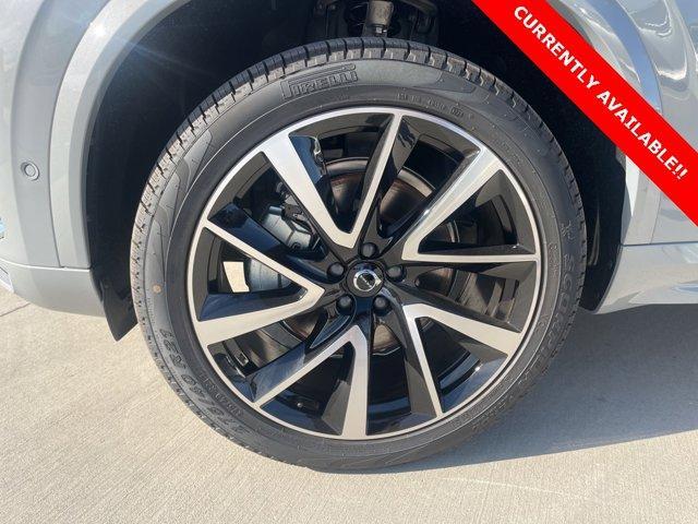 new 2025 Volvo XC90 car, priced at $64,500