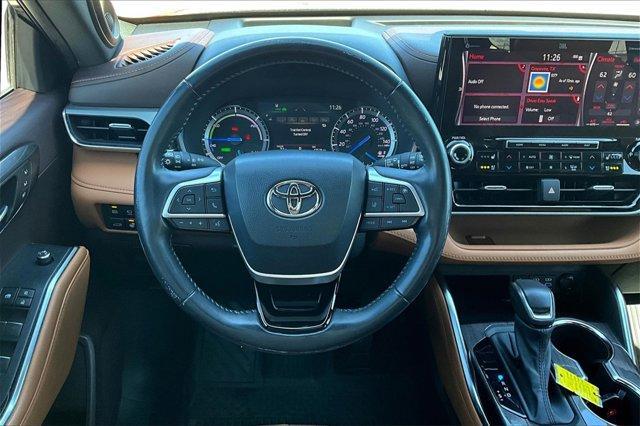 used 2022 Toyota Highlander Hybrid car, priced at $42,500