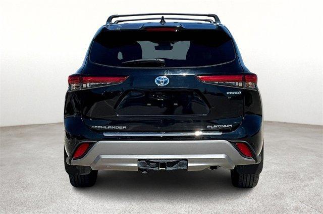 used 2022 Toyota Highlander Hybrid car, priced at $42,500