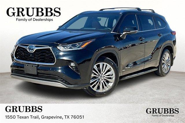 used 2022 Toyota Highlander Hybrid car, priced at $42,500