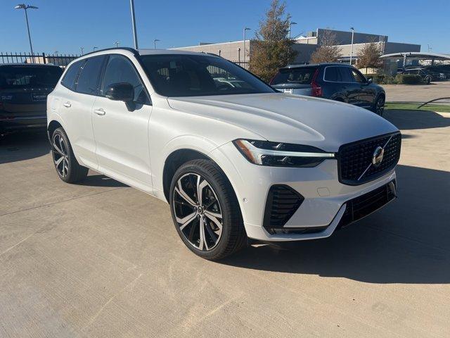 new 2025 Volvo XC60 car