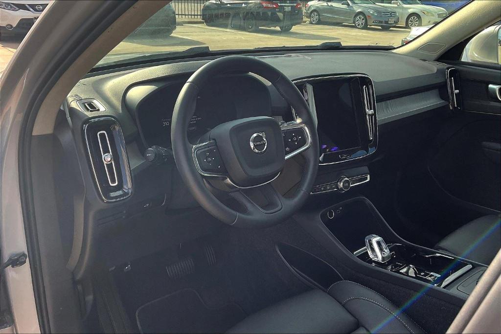 used 2025 Volvo XC40 car, priced at $39,900