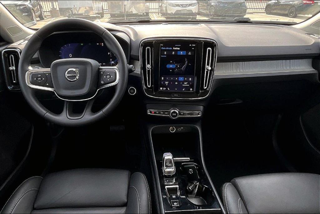 used 2025 Volvo XC40 car, priced at $39,900