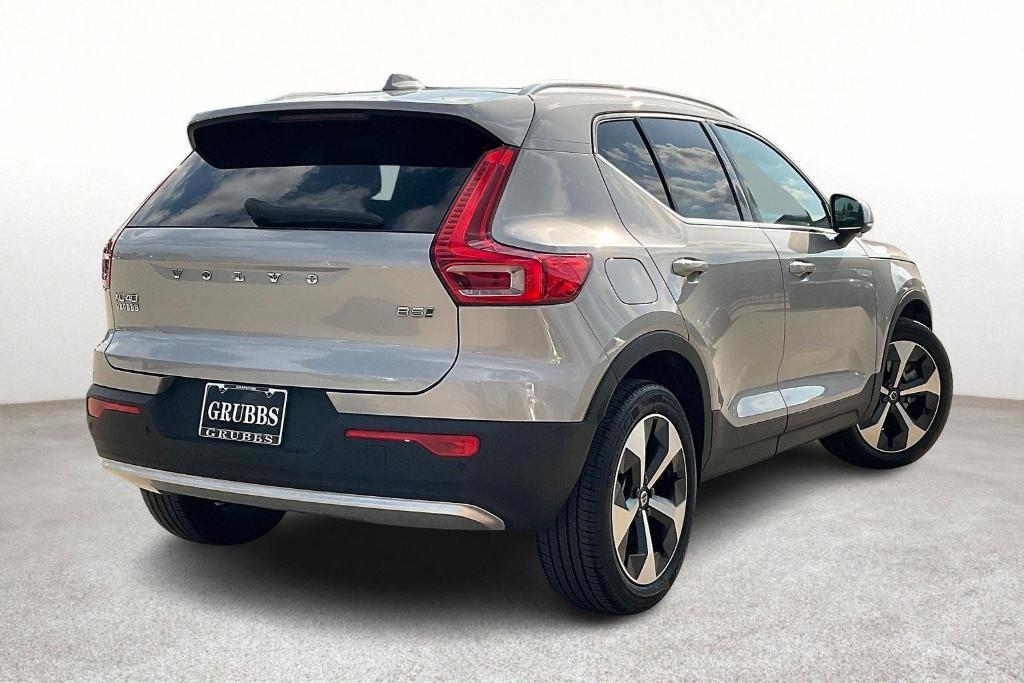 used 2025 Volvo XC40 car, priced at $39,900