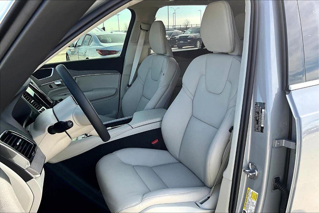 new 2025 Volvo XC90 Plug-In Hybrid car, priced at $76,765