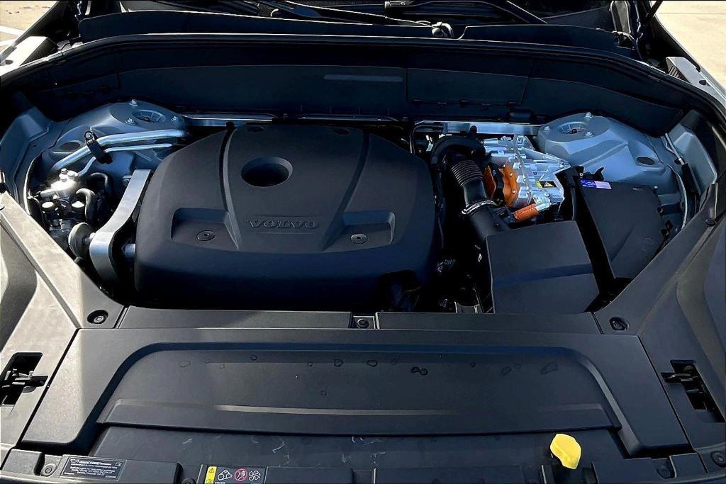 new 2025 Volvo XC90 Plug-In Hybrid car, priced at $76,765