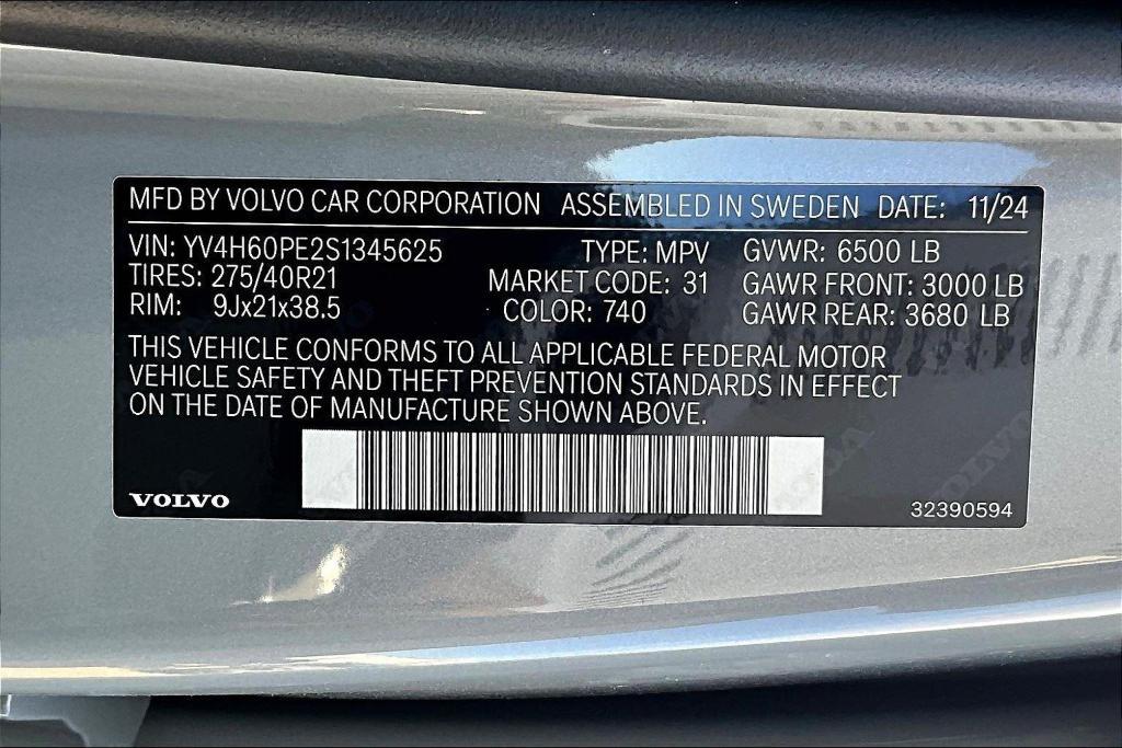 new 2025 Volvo XC90 Plug-In Hybrid car, priced at $76,765