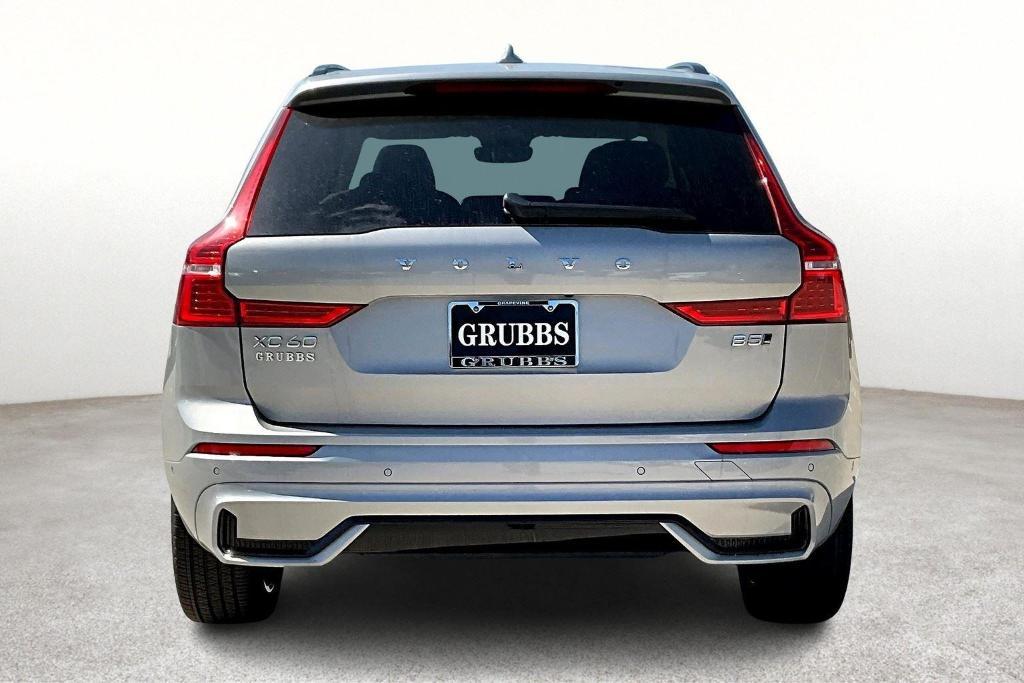 new 2025 Volvo XC60 car, priced at $55,765
