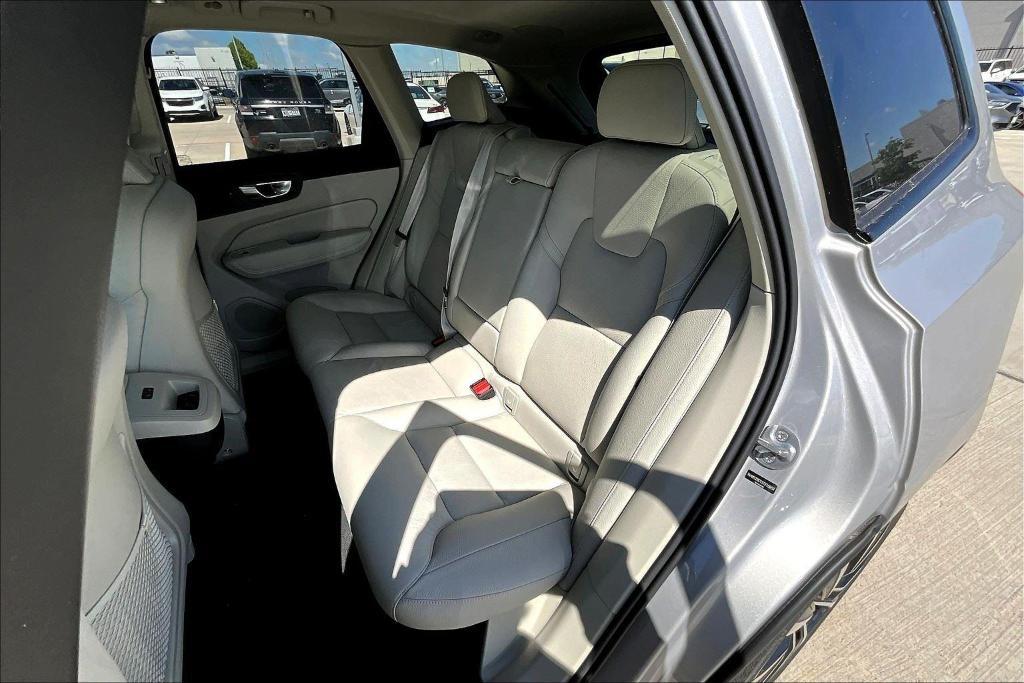 new 2025 Volvo XC60 car, priced at $55,765