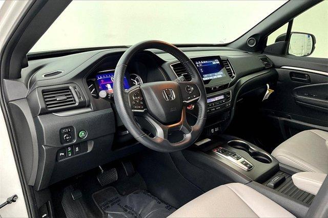 used 2022 Honda Passport car, priced at $28,000