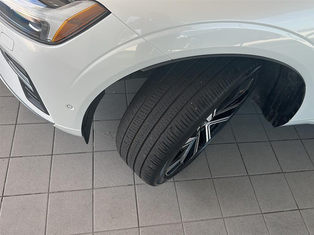 used 2023 Volvo XC60 car, priced at $43,900