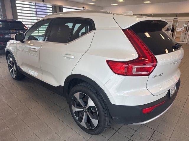 new 2025 Volvo XC40 car, priced at $42,315