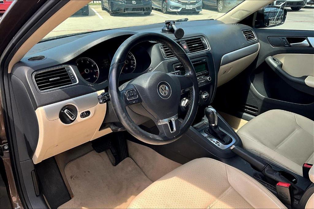 used 2014 Volkswagen Jetta car, priced at $10,000